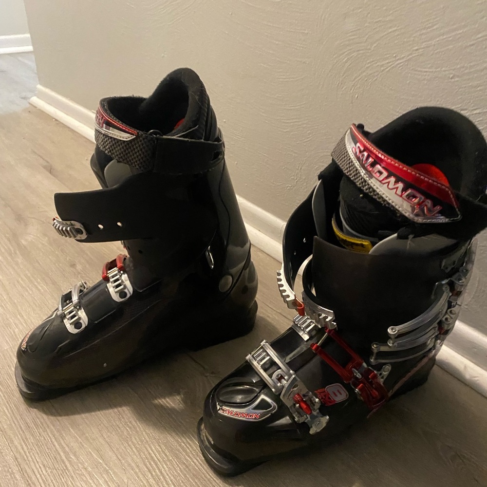 Salomon ski Boots